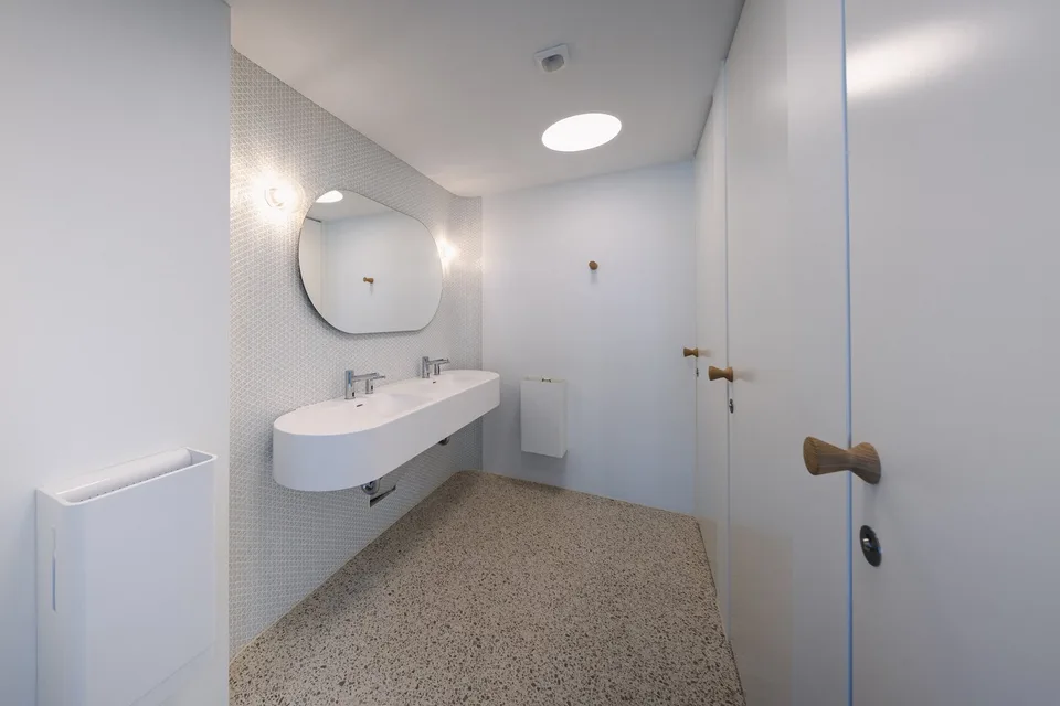 Il tuo nuovo hub corporate / quartier generale in una posizione di prima classe – foto 7 di 10