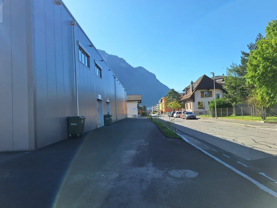 Halle artisanale et administrative