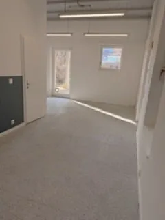 Bureau, atelier ou espace de loisirs à louer à Münchenbuchsee