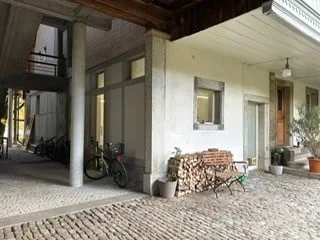 Bureau, atelier ou espace de loisirs à louer à Münchenbuchsee