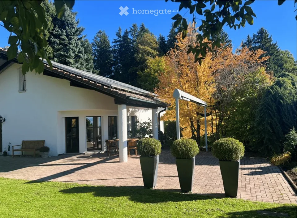 Exklusives Einfamilienhaus mit Panoramablick in Hämikonberg (LU)