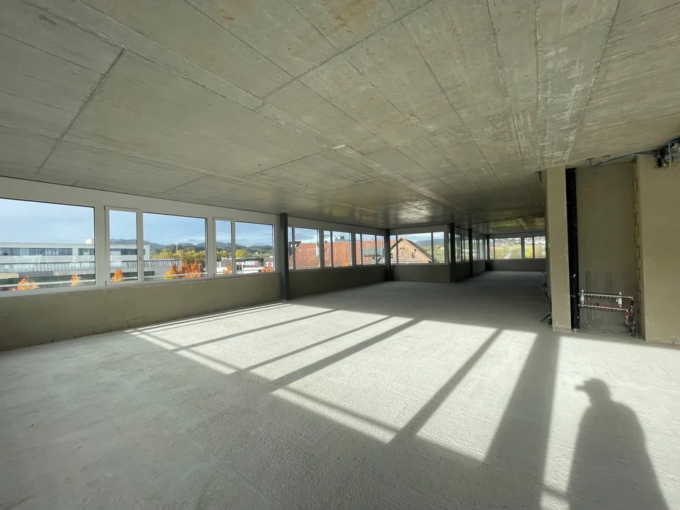 Commercial building Rüti - modern and versatile commercial spaces – photo 7 of 7