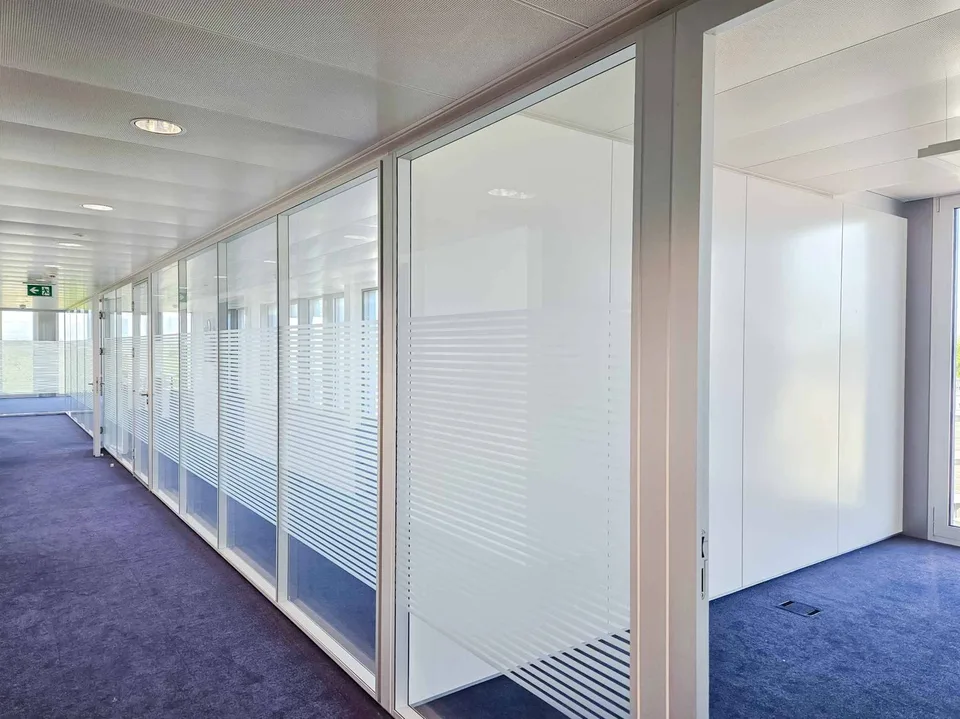 In affitto: Spazio amministrativo moderno e luminoso di 424 m², a due passi da UNIL e EPFL