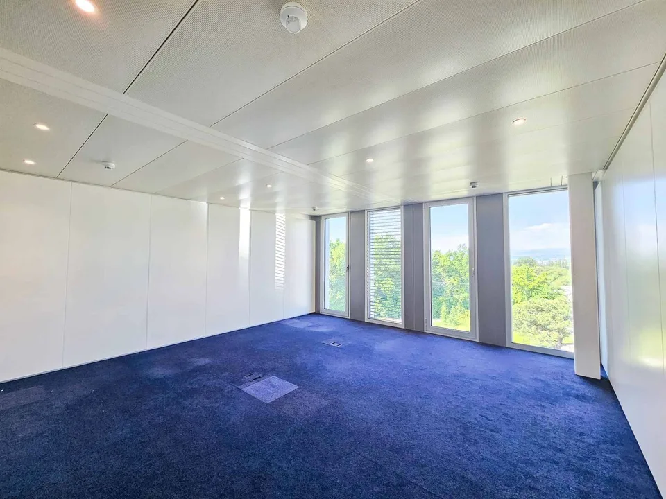 In affitto: Spazio amministrativo moderno e luminoso di 424 m², a due passi da UNIL e EPFL