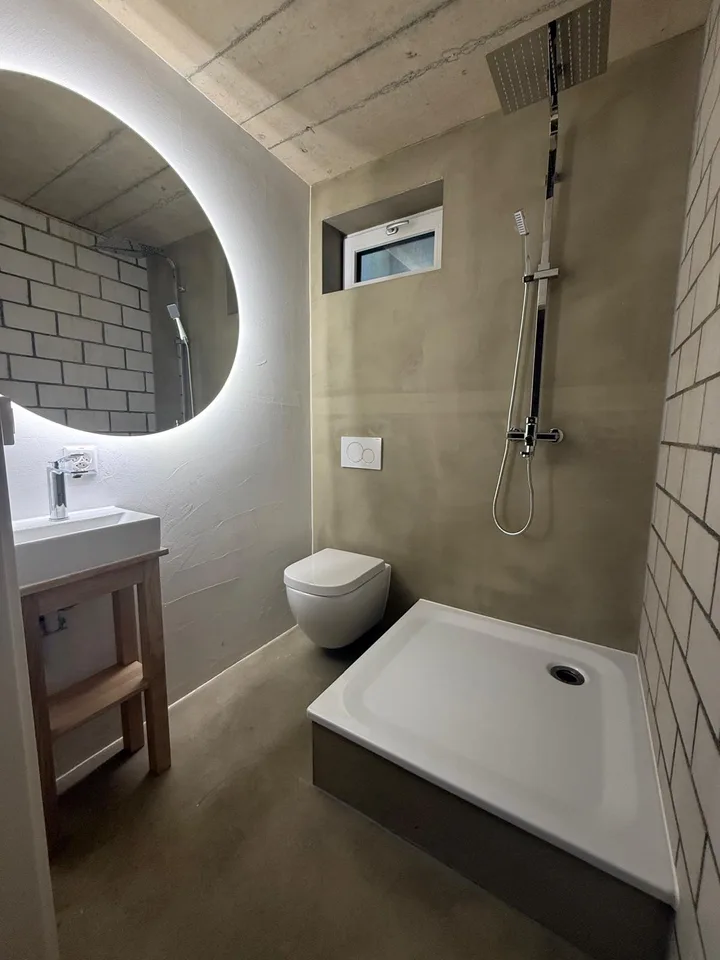 TOP salle de loisirs avec WC/douche à louer !