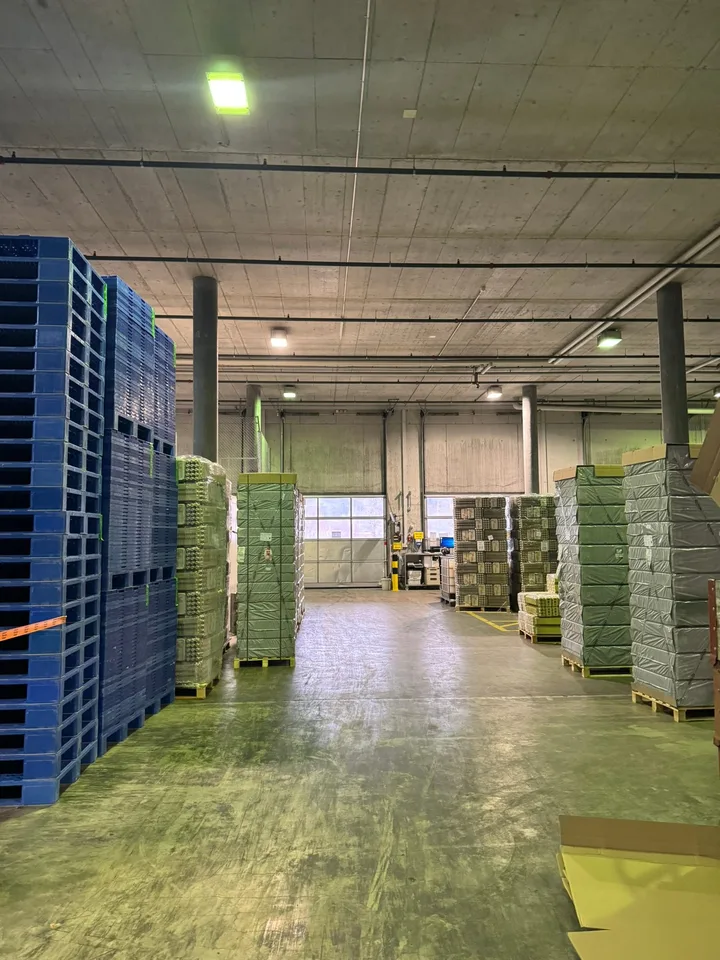 Attraktive Lagerhalle / Trockenlager in Kloten