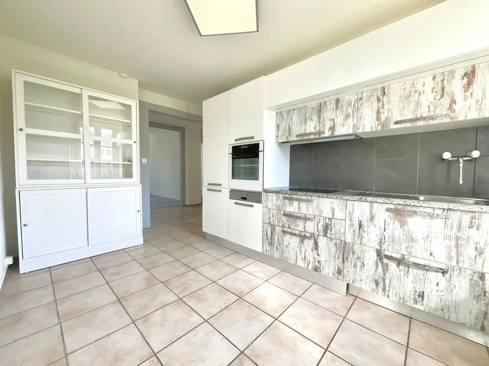 Super 4.5-Zimmer-Wohnung mit Balkon