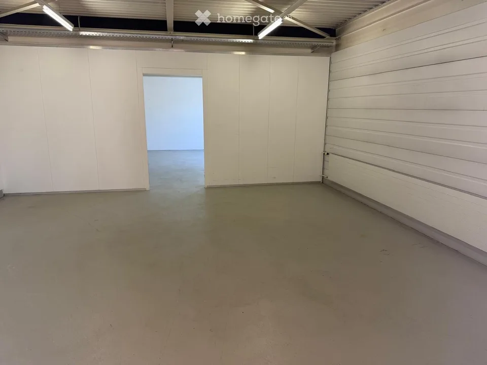 Gewerbe/ Büro + Atelier/ Lagerraum Recherswil