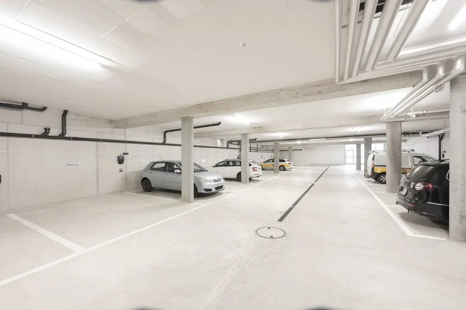 Büros / Atelier /Garagenparkplätze in Ottenbach – Foto 6 von 6