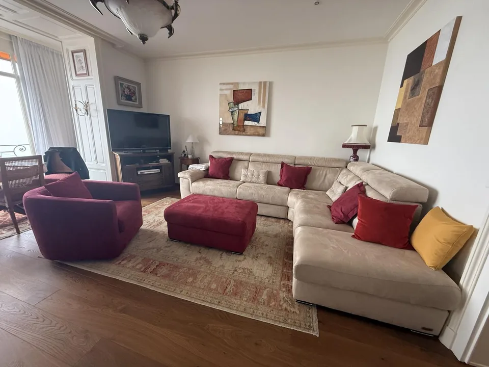 Magnificent 3.5-Zimmer-Wohnung mit möbliertem Panoramablick auf den See in Territet
