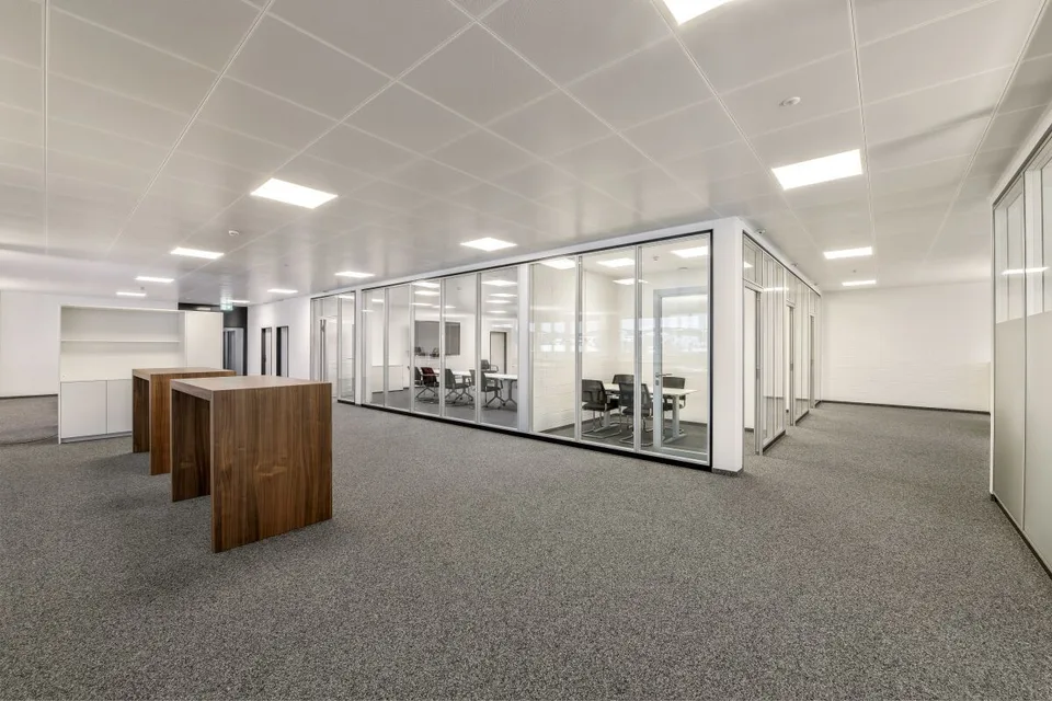 Co-Working Arbeitsplätze - Sitzungszimmer – Schulungsraum