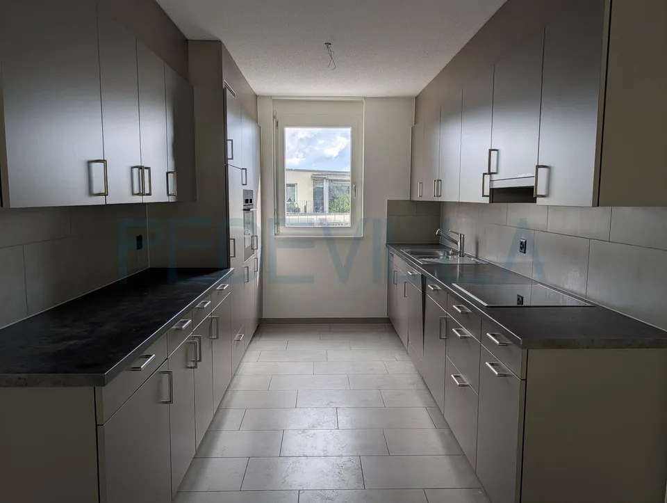 Appartement en attique avec terrasse spacieuse