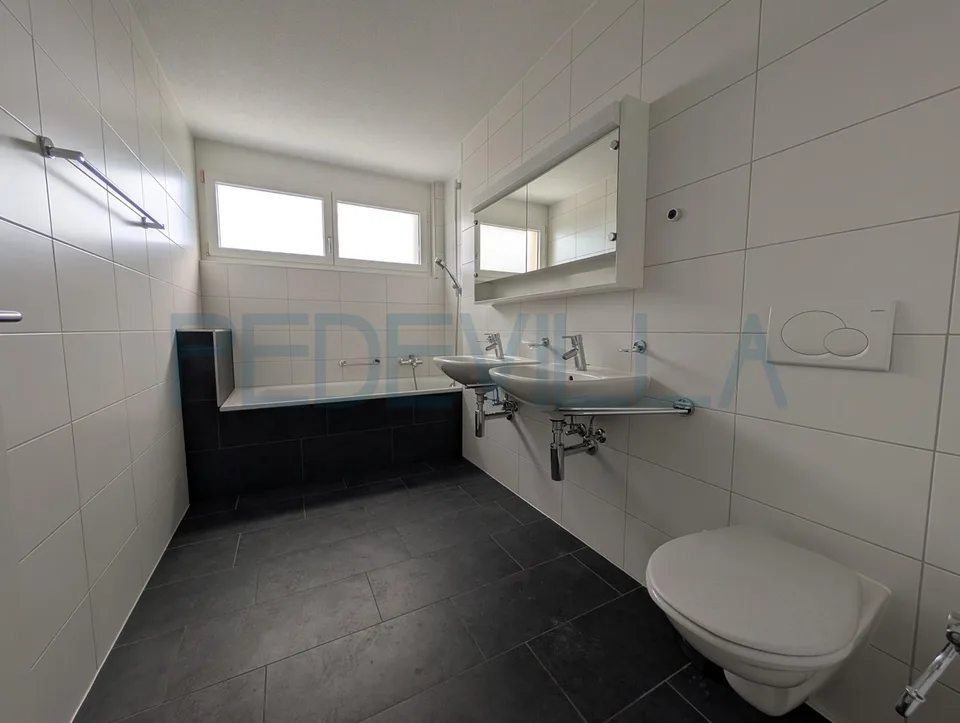 Appartement en attique avec terrasse spacieuse