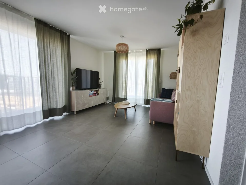 REPRISE DE BAIL / LEASE TAKEOVER  RENENS- Appartement