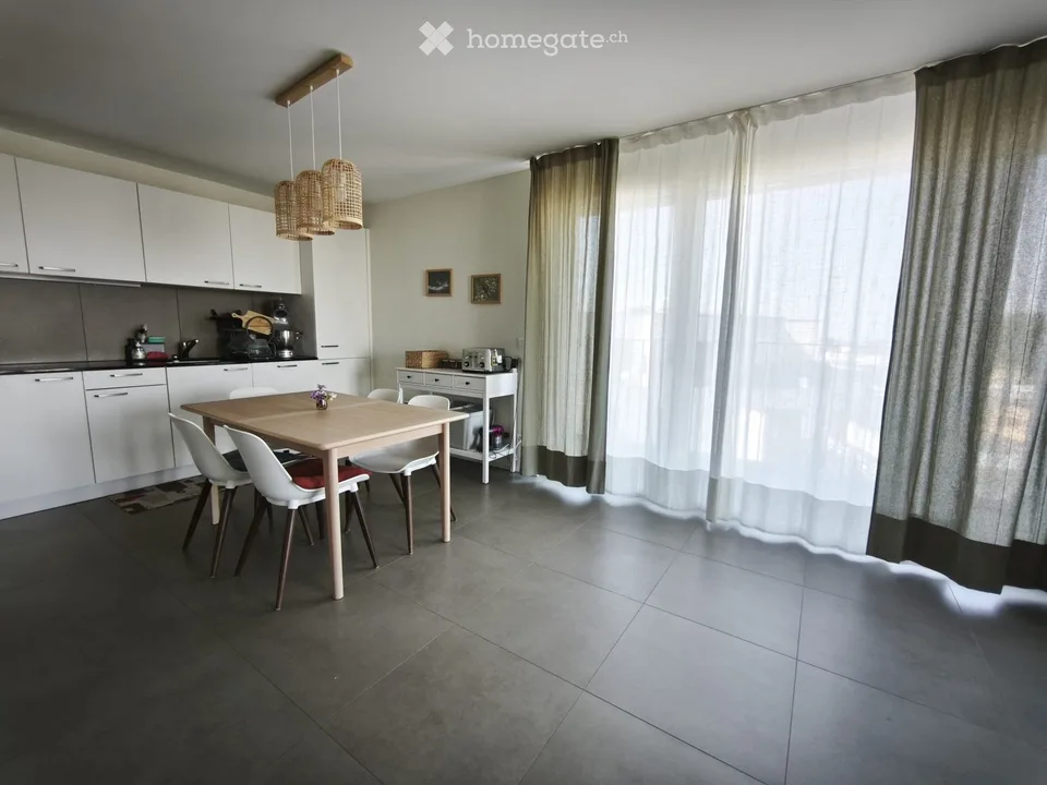 REPRISE DE BAIL / LEASE TAKEOVER  RENENS- Appartement