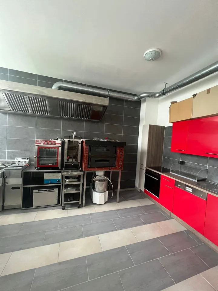 Gewerbliche Lokalität für Gastronomie in Kriens