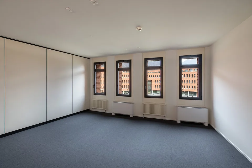 Bureaux de différentes tailles, divisibles, dans un lieu fonctionnel et prestigieux – photo 8 sur 13