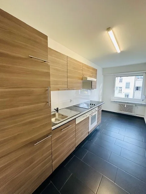 Helle 2.5-Zimmer-Wohnung an der Dornacherstrasse in Basel