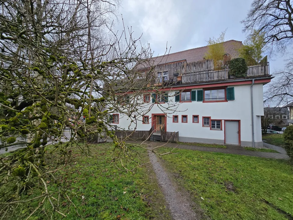 Charmant appartement 7,5 pièces dans un bâtiment historique à Ottenbach