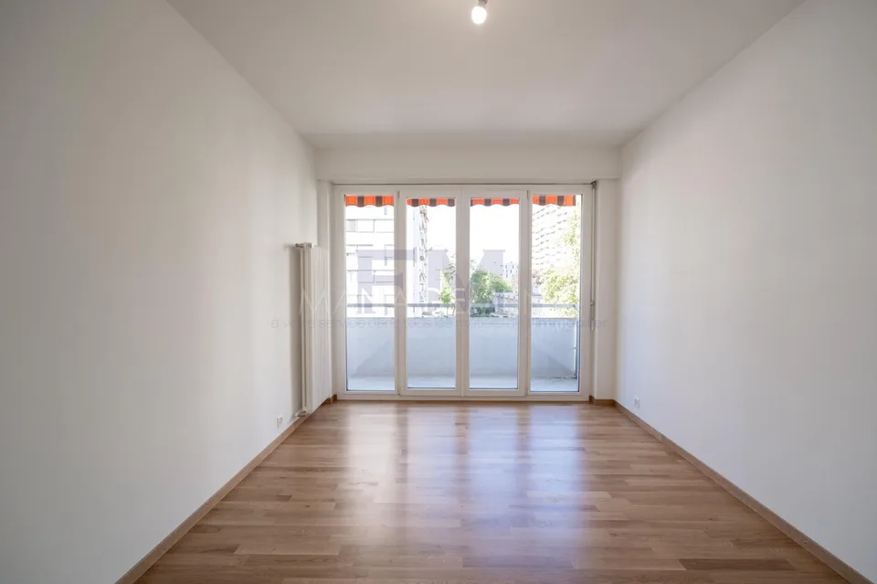 Avenue De-Luserna - 5 Zimmer von ca. 84 m² im 3. Stock