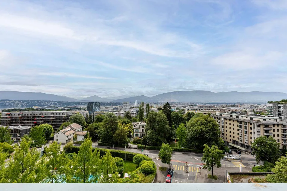 STANDING - APPARTEMENT 8 PIECES 250 m2