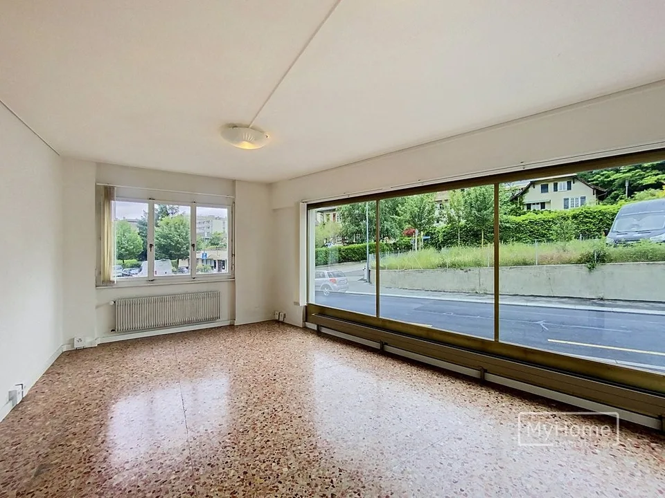 Commercial property in a dynamic sector of Western Lausanne!