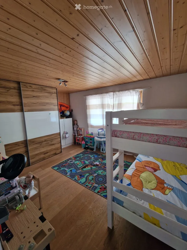 4.5 Zimmer Wohnung zu vermieten in Kien ab 1.10.2026