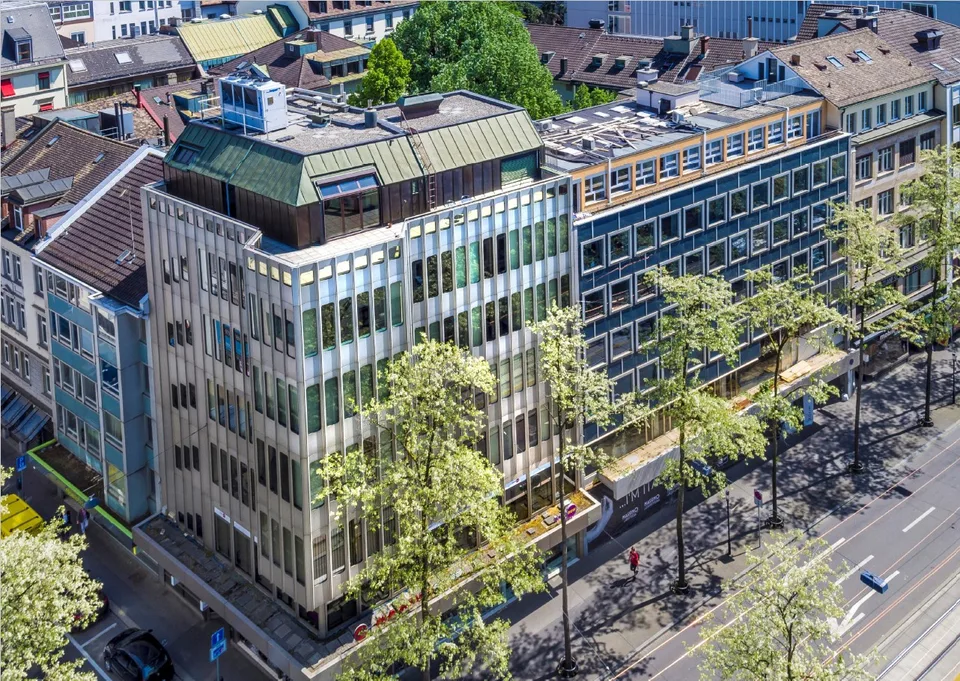 Mise à jour : y compris la rénovation du plafond de refroidissement – étage de bureau agrandi près de la gare principale – photo 7 sur 7
