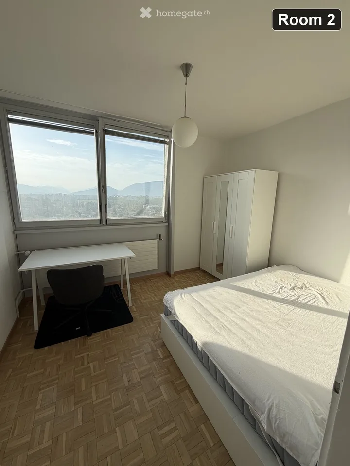 Colocation d'exception  Chambres meublées avec vue, piscine