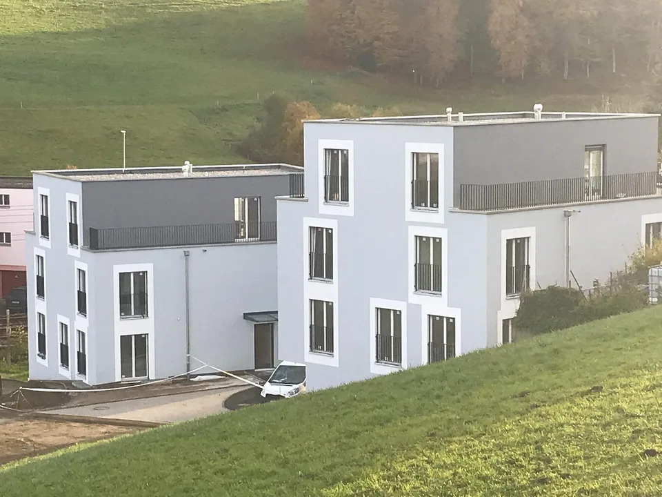 Moderne 5.5 Zimmer-Wohnung in Schmitten!