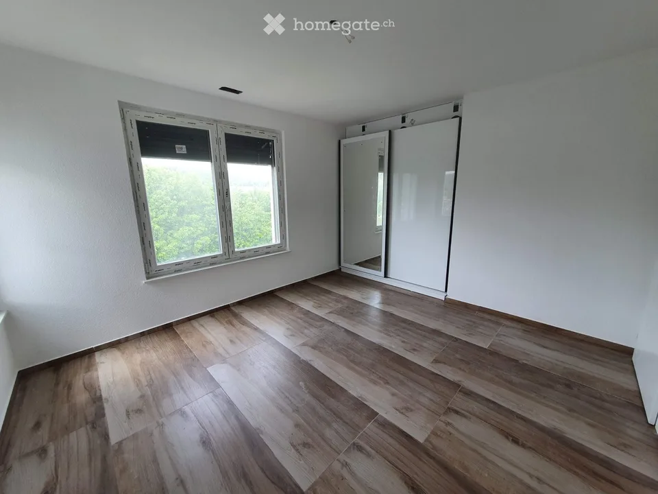 MODERNES 5½-ZIMMER-EINFAMILIENHAUS.