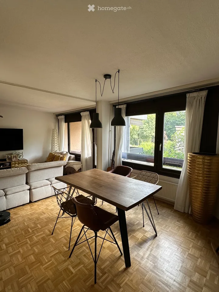 Übernahme eines 5-Zimmer-Apartments in Vandoeuvres