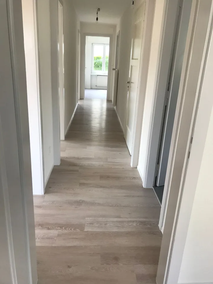 Tramelan - Schönes 4-Zimmer-Apartment im Erdgeschoss – Foto 6 von 8