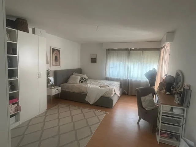 renovierte, sonnige 3.5-Zi-Wohnung mit Balkon