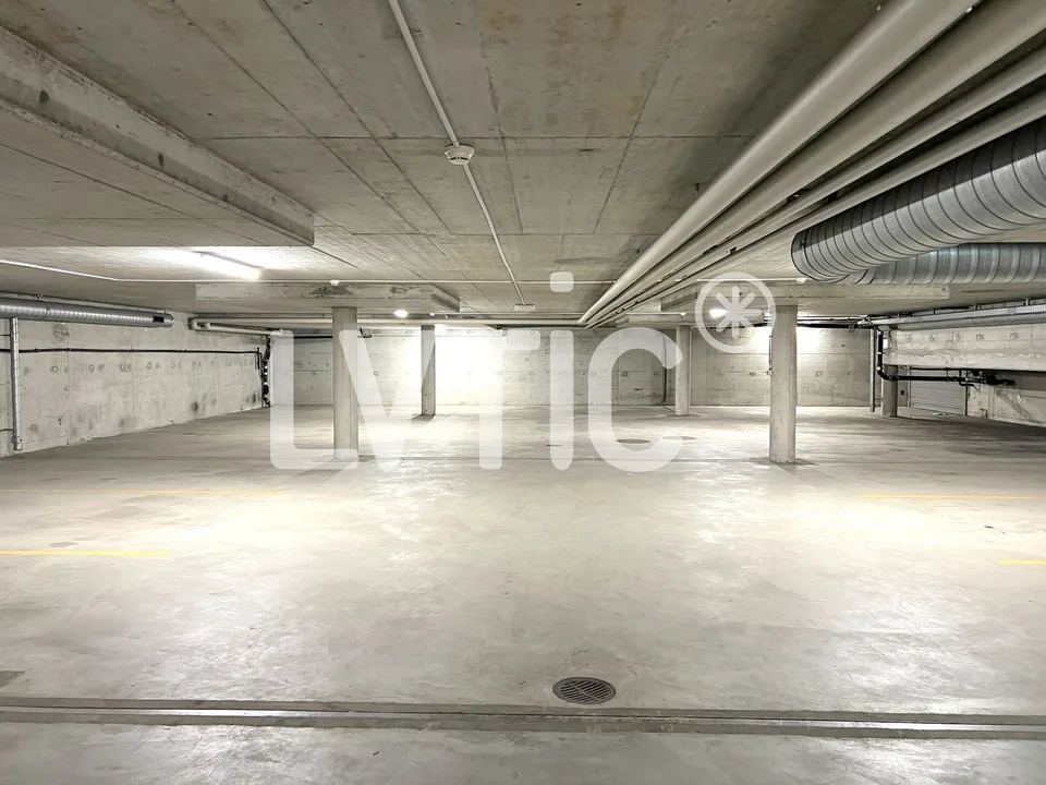 Dépôt de 2200 m2 divisibles dès 1500 m2 à louer à Meyrin - Satigny – photo 9 sur 13