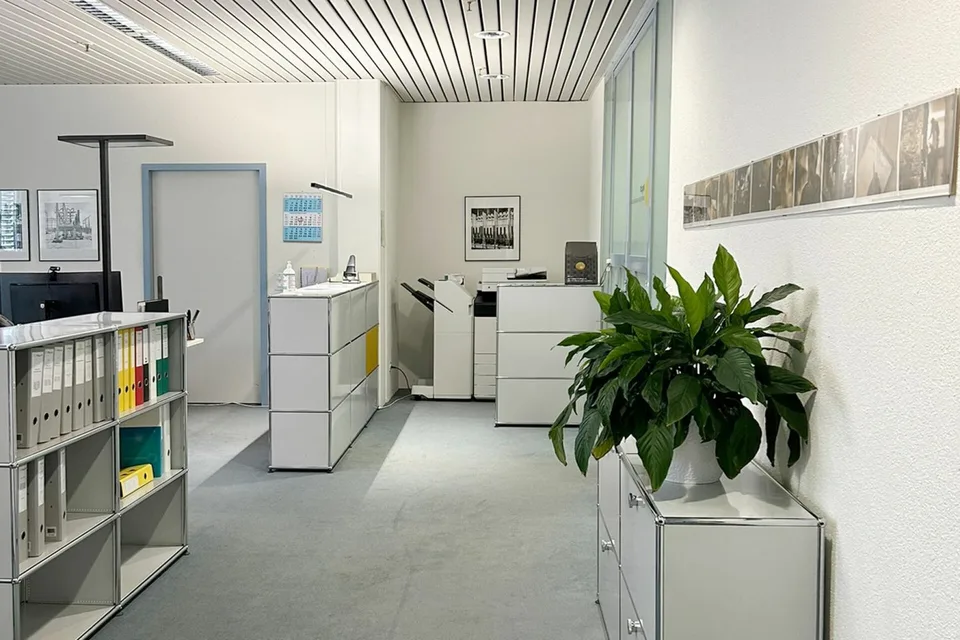 Bürofläche mit Küchenzeile an verkehrsgünstiger Lage