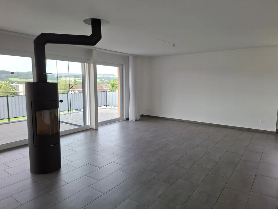 4.5 Zimmer-Attikawohnung mit direktem Liftzugang