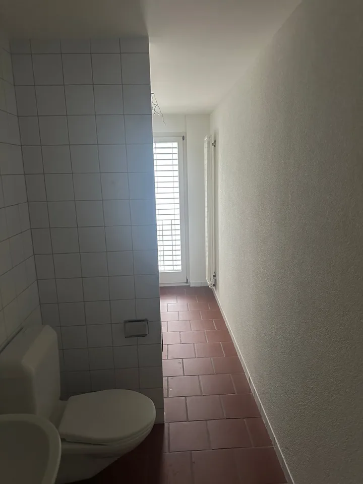 Appartamento di 4 camere, 100,6 m2, 2° piano, a Münchenstein vicino a Gartenstadt – foto 7 di 8