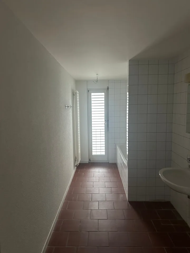 Appartamento di 4 camere, 100,6 m2, 2° piano, a Münchenstein vicino a Gartenstadt – foto 8 di 8