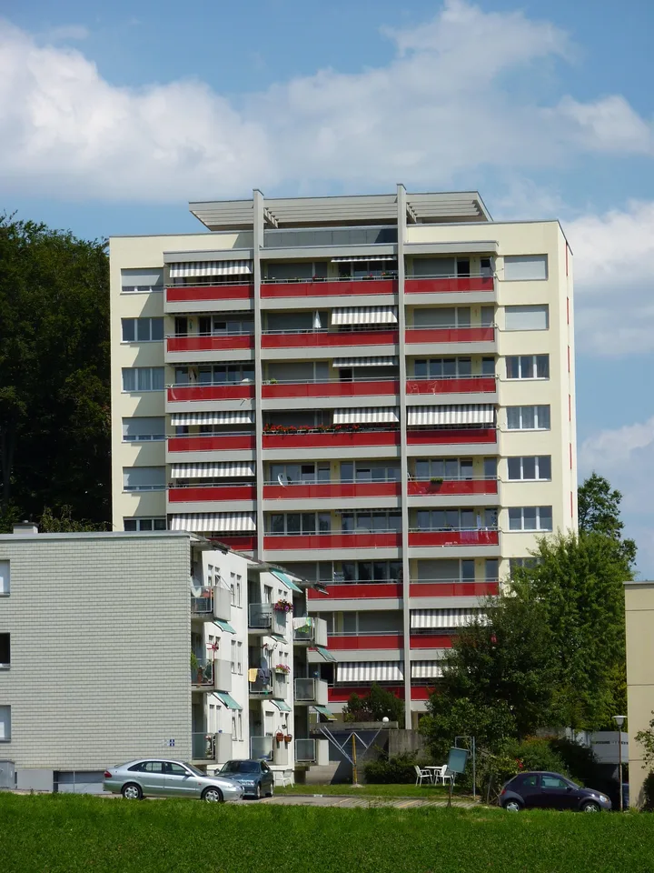 Attraktive sanierte 1- Zimmerwohnung an gepflegter Liegenschaft