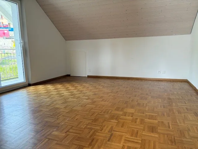 Zu vermieten sofort, charmantes 3,5-Zimmer-Apartment in Ballaigues