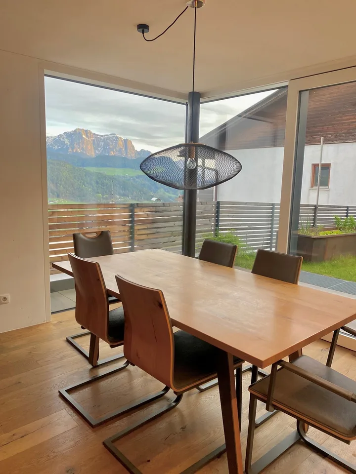 Traumurlaub in Südtirol? Stilvolles Ferienhaus mit Bergblick