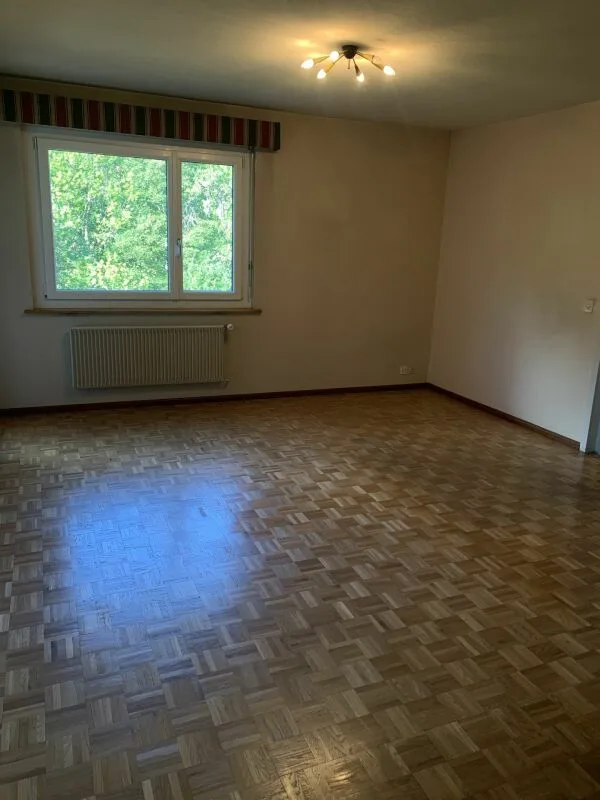 Zweizimmerwohnung in einer schönen grünen Umgebung