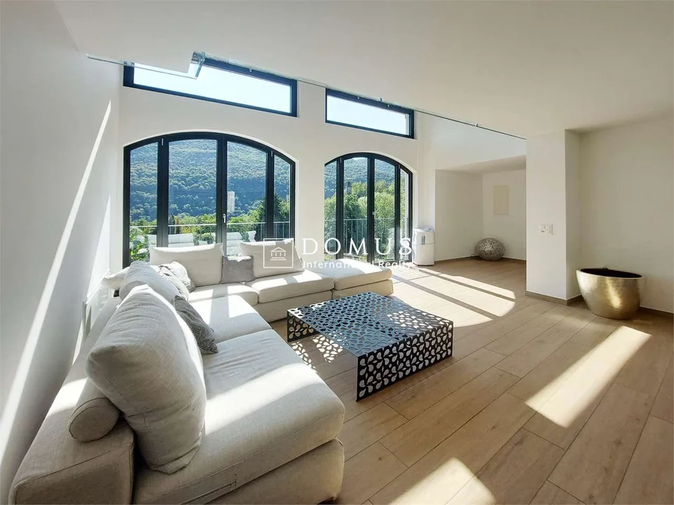 4.5 locali duplex immerso nella natura