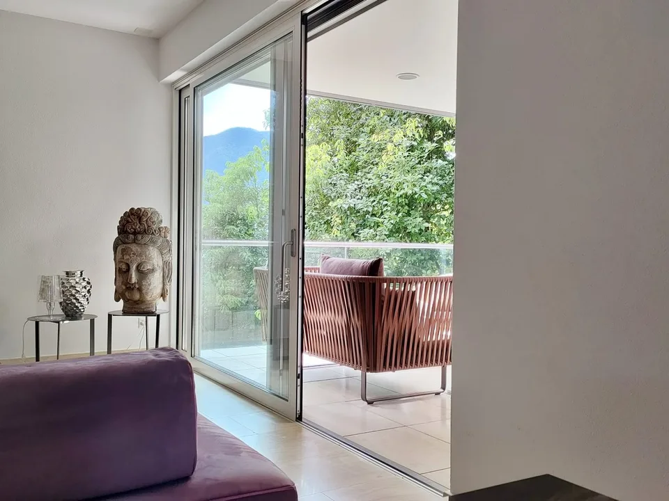 ELEGANTE APPARTAMENTO DI 4.5 LOCALI A POCHI PASSI DAL CENTRO