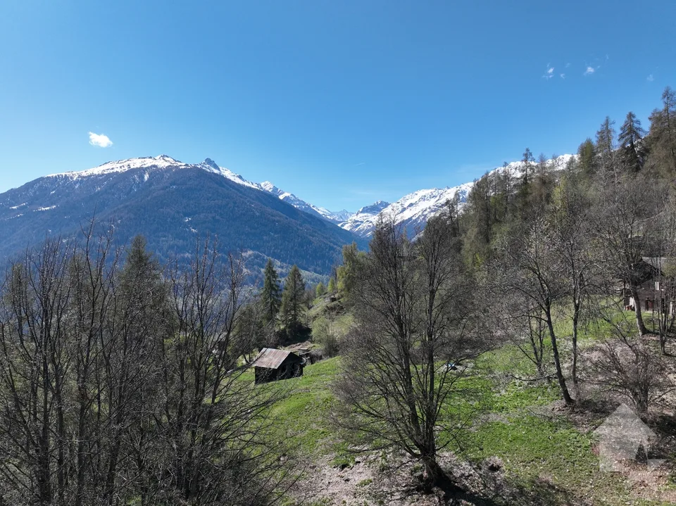 Terrain aux Masses avec vue dégagée