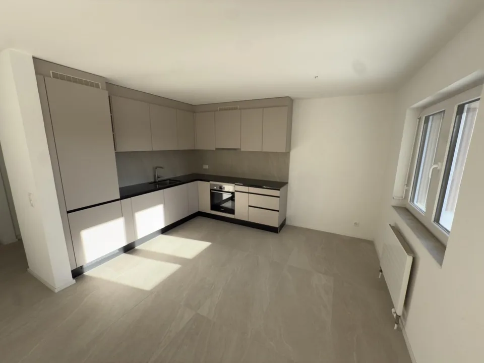 3,5 Zimmer mit 150m2 Garten in Fétigny komplett renoviert