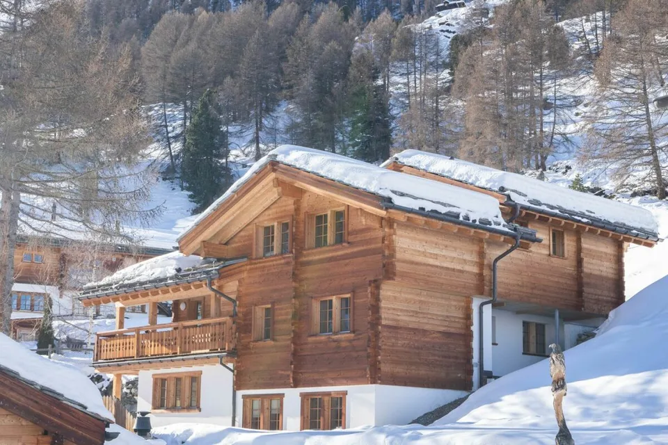 Exklusives Zweitwohnungschalet direkt an der Skipiste