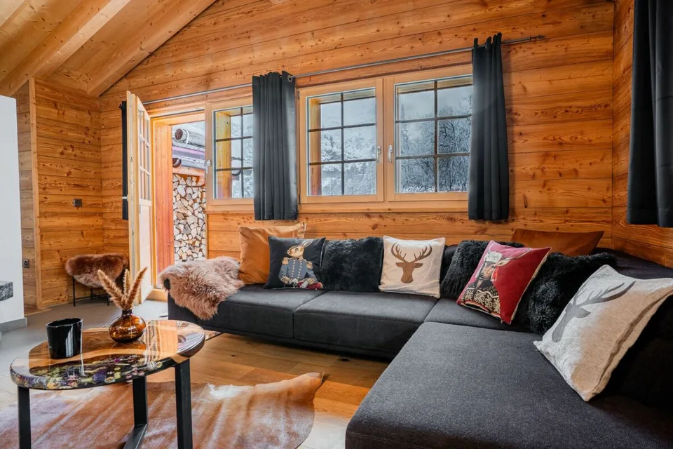 Chalet de résidence secondaire exclusif directement sur les pistes de ski