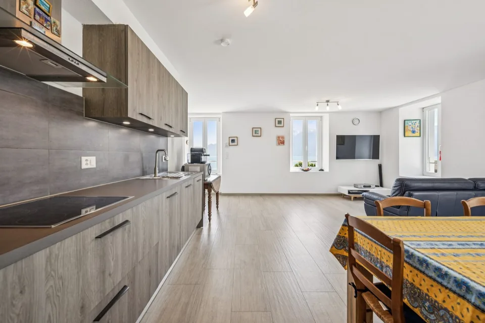 Geräumige Wohnung zwei Schritte vom See entfernt – Foto 6 von 13